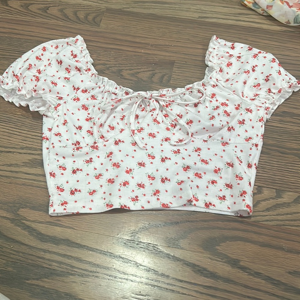 flower crop top